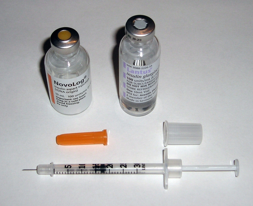 Sterilized EO Gas Disposable Medical Insulin Syringe With 25mm Needle Length
